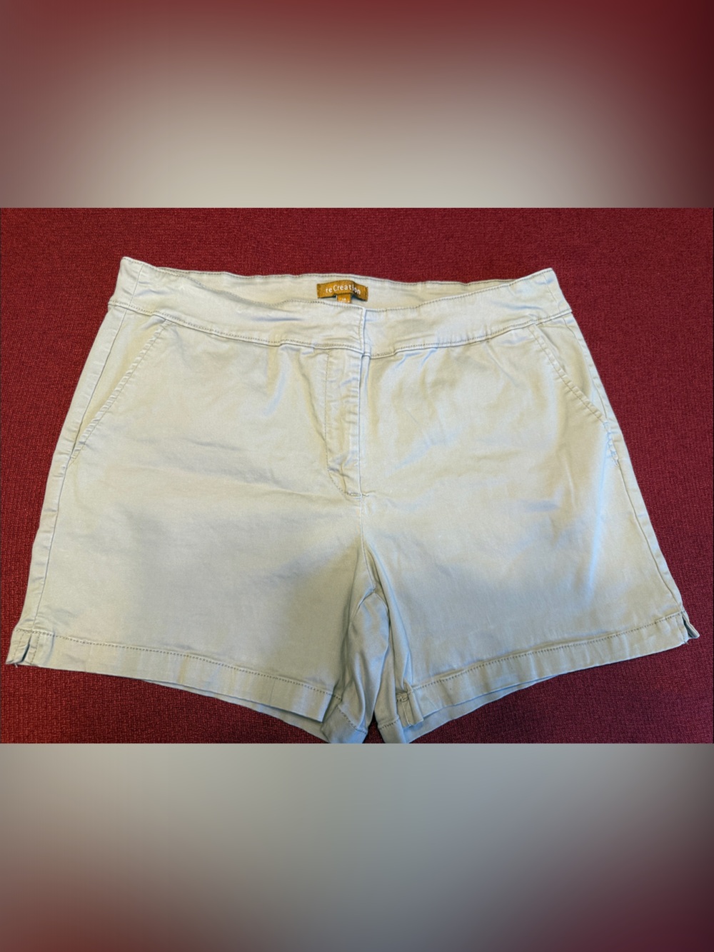 Light Cream Women's Khaki Shorts with Side Pockets